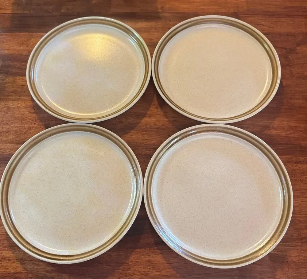 4 Mikasa Country Manor J1000 Stoneware Salad Plates Beige Brown Band